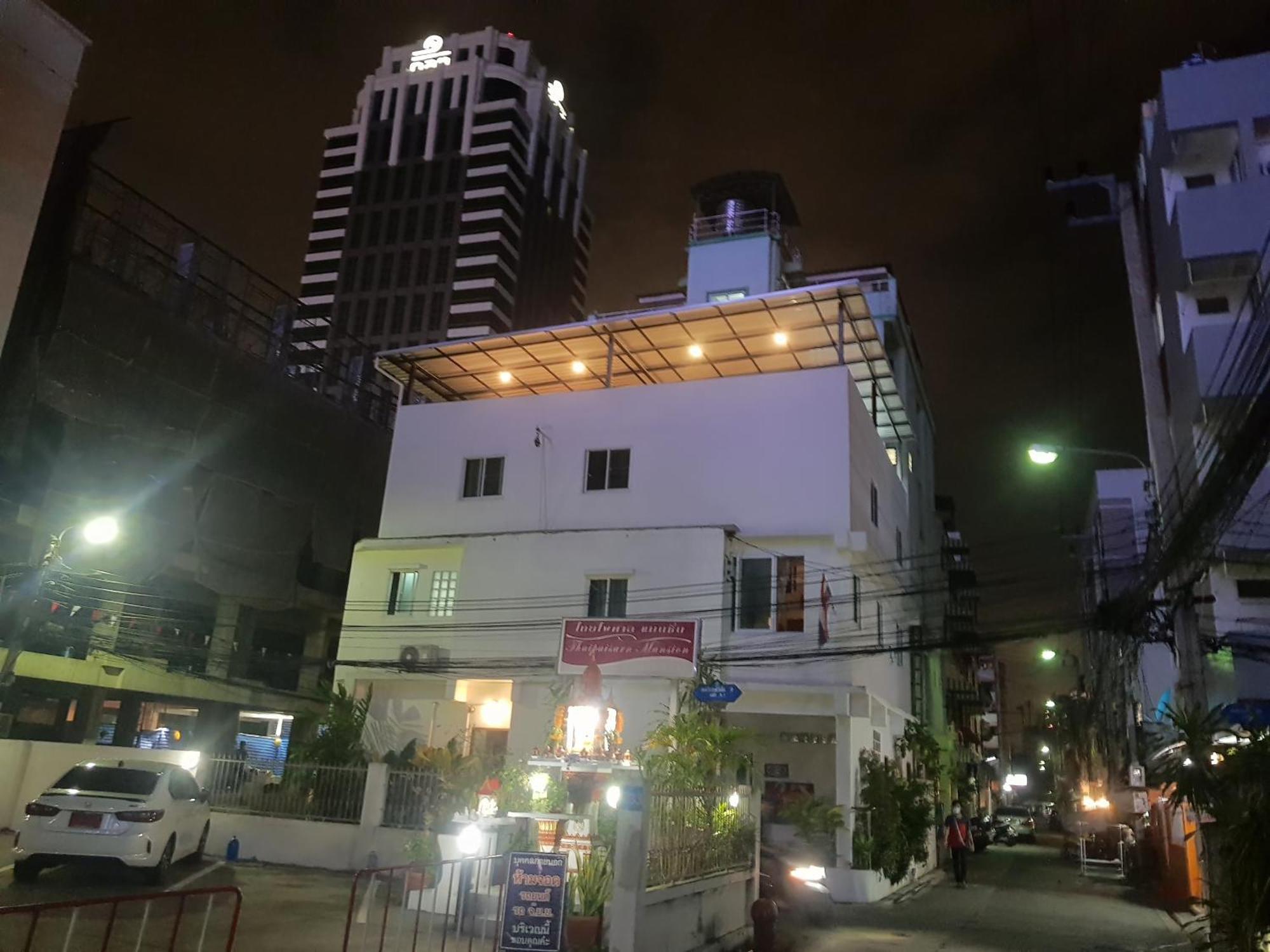 Btl Sunny Bangkok Exterior foto